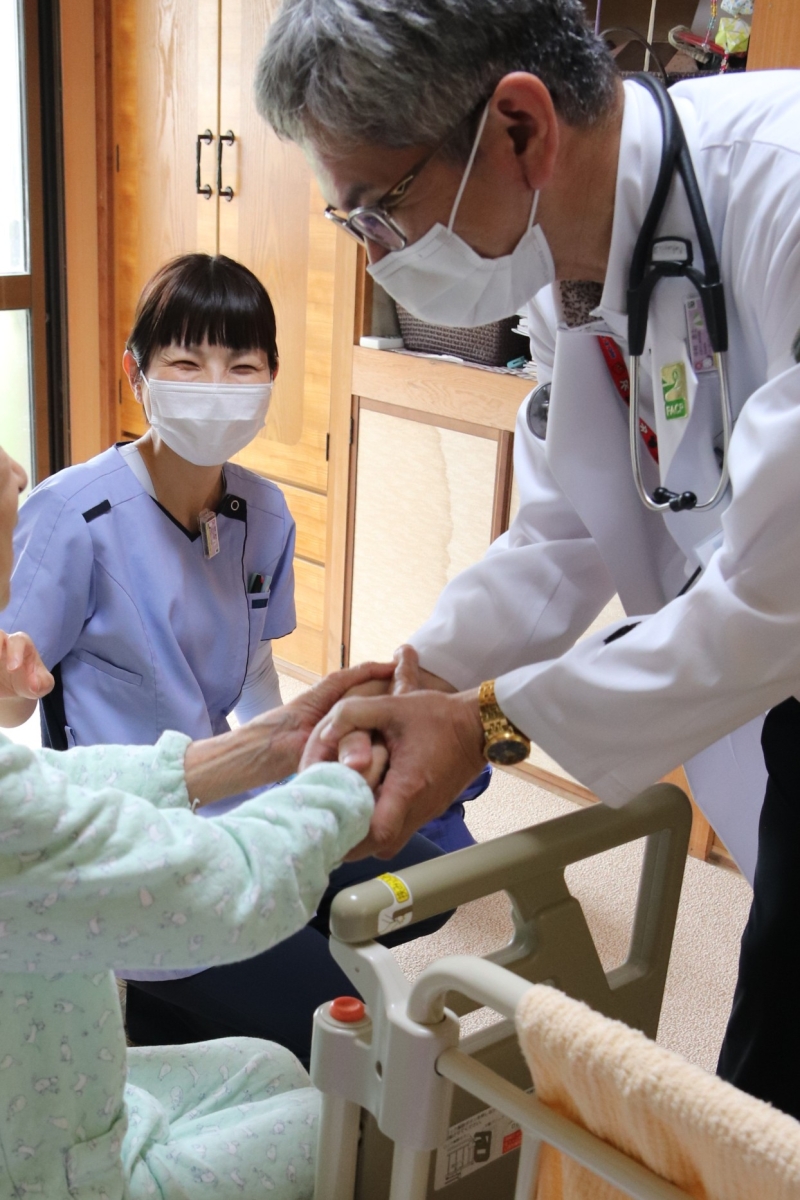 通院が難しい方を中心に訪問診療も行っております