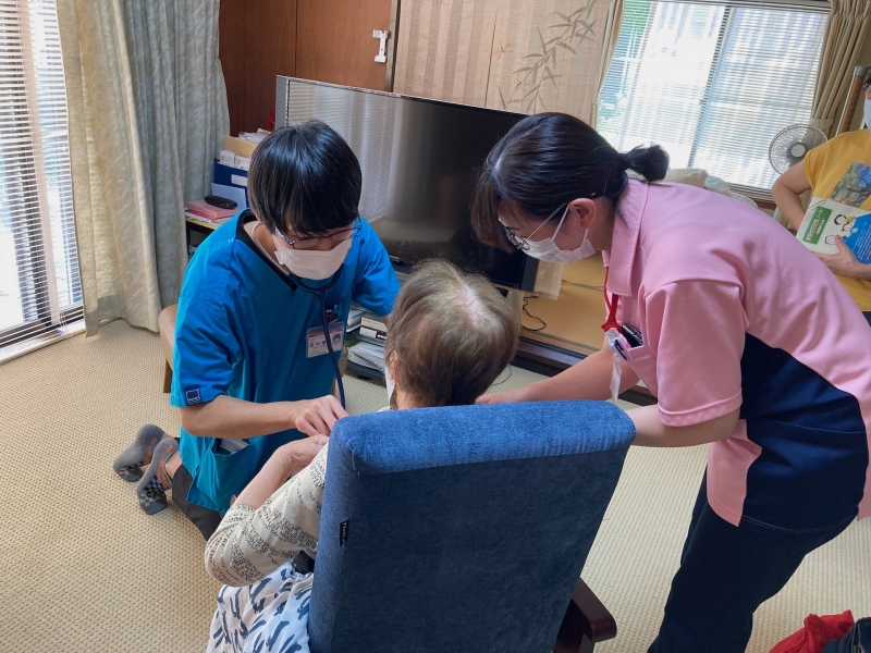 心臓の音を聴かせて下さい。