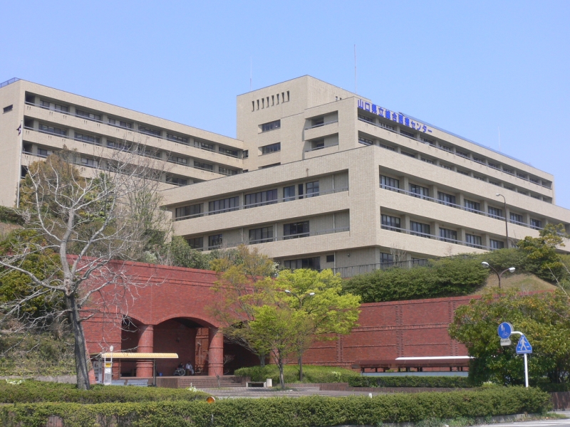 県総外観